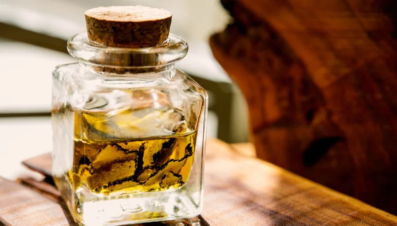 Huile de truffe maison