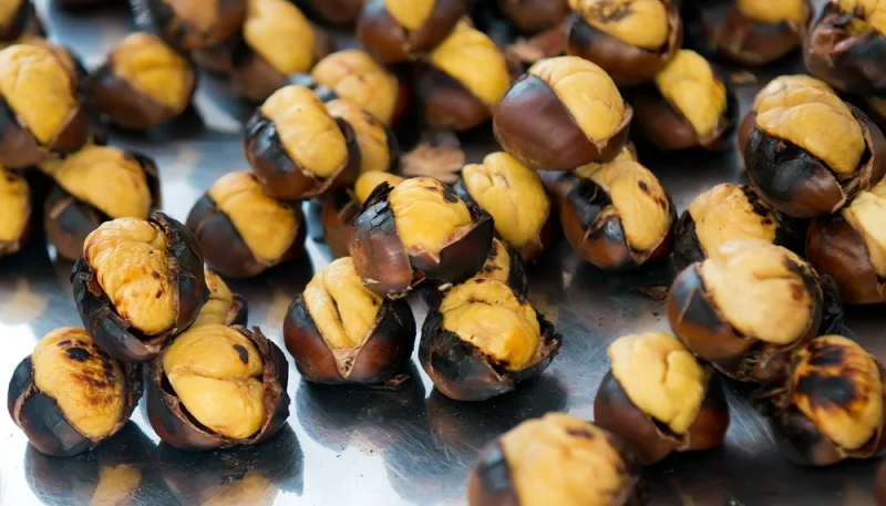 Marrons chauds au four