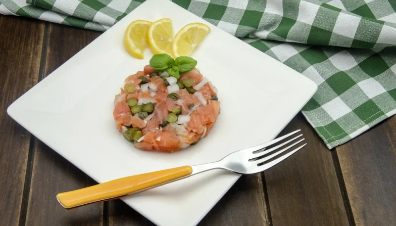 Tartare de saumon classique