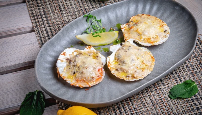 Saint-Jacques aux truffes