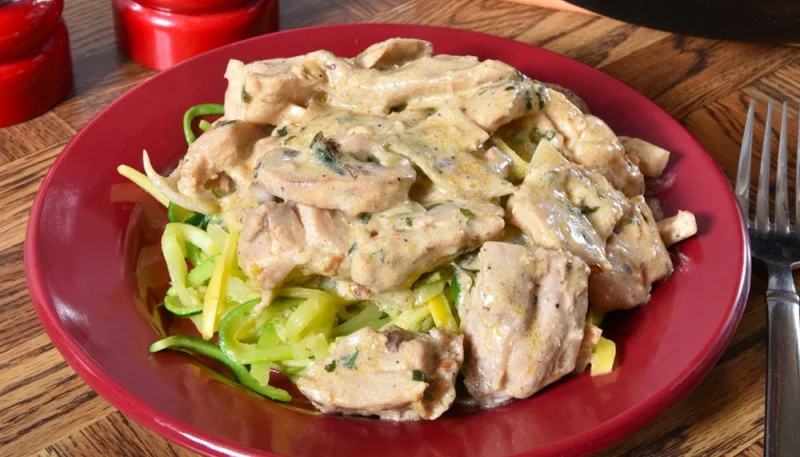 Papillotes de poulet aux courgettes