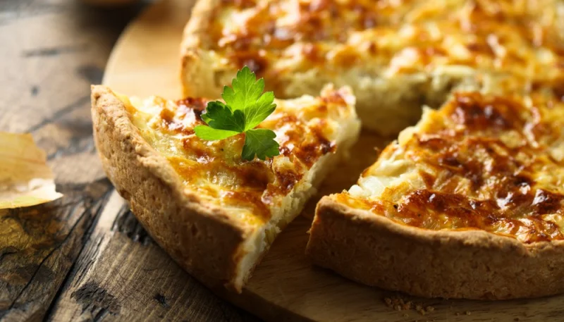 Quiche au Comté et aux oignons