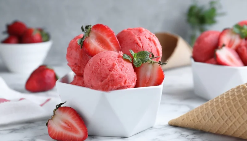 Crème glacée à la fraise maison