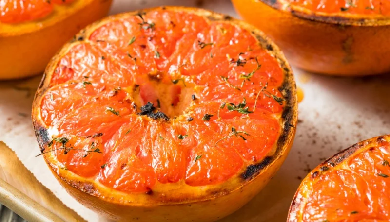 Pamplemousses grillés au miel