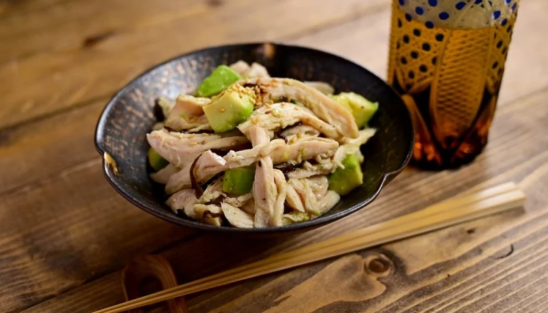 Salade de poulet à l'avocat