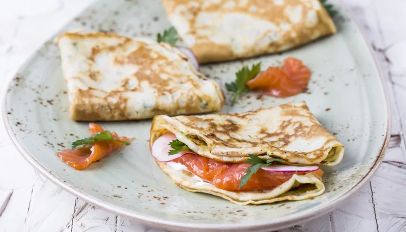 Crêpes au saumon fumé faciles