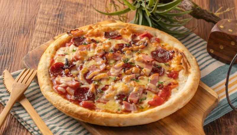 Pizza au salami épicé