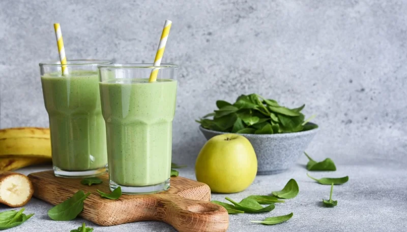 Smoothie épinards-pomme