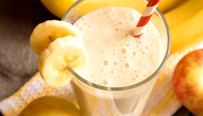 Milk-shake à la banane et miel