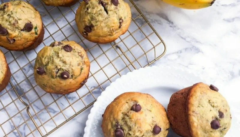 Muffins aux bananes et pépites de chocolat
