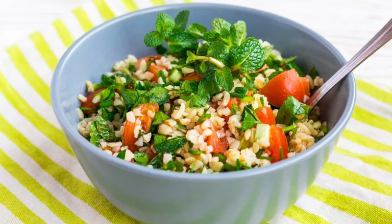 Salade de couscous aux légumes