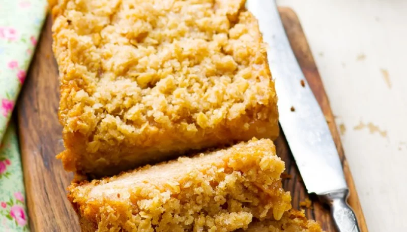 Gâteau de pain perdu à la pomme