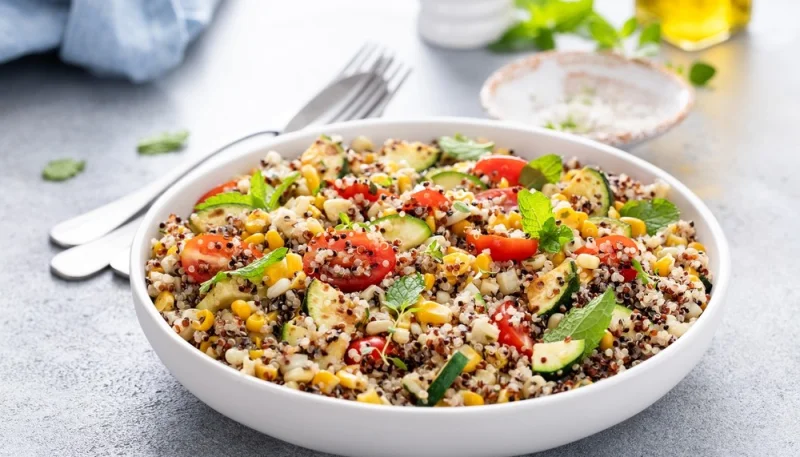 Salade de quinoa aux légumes grillés
