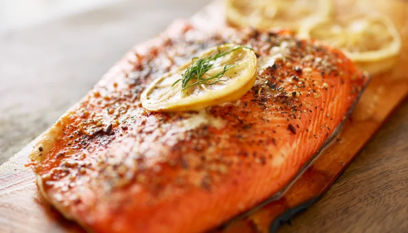 Saumon grillé au citron et à l'aneth