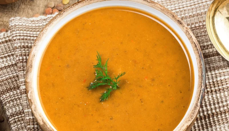 Soupe de lentilles aux carottes et au cumin