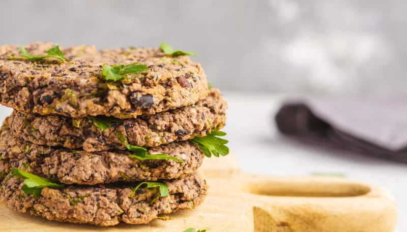 Steaks végétariens aux haricots rouges