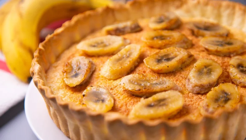 Tarte à la banane et à la noix de coco