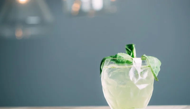 Limonade au basilic