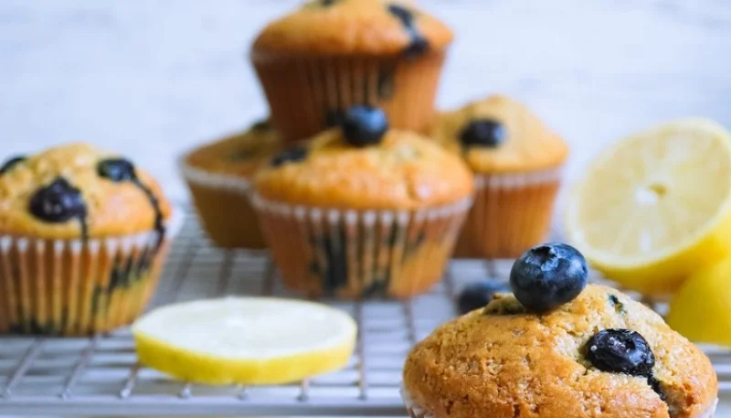 Muffins aux myrtilles et citron