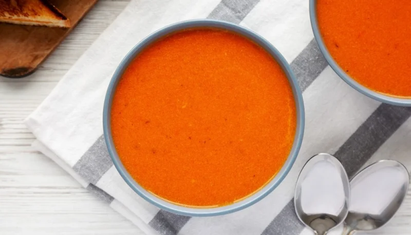 Soupe de tomates rôties