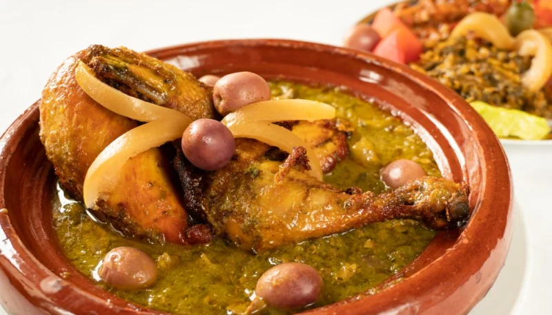 Tajine facile de poulet aux olives et citrons confits