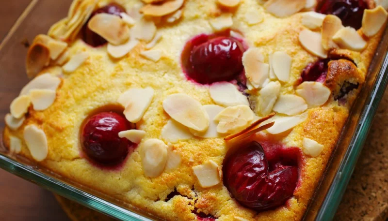 Clafoutis aux cerises et amandes effilées