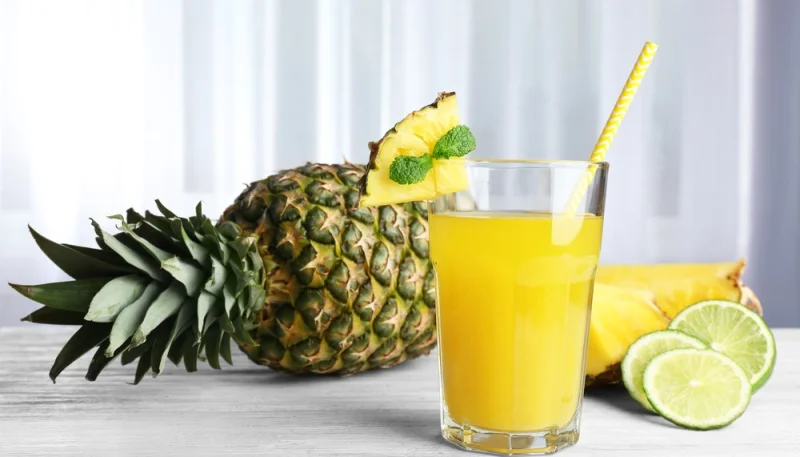 Jus d’ananas et citron vert