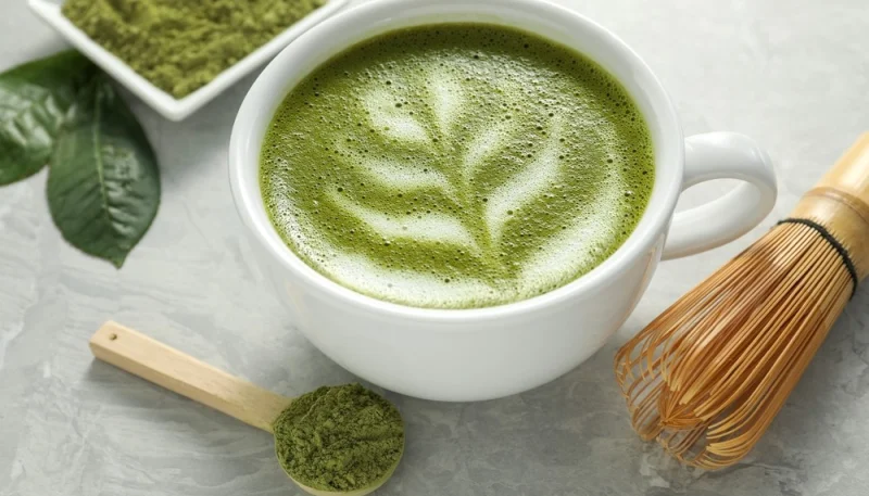 Latte au thé matcha