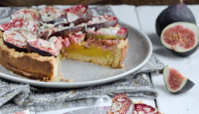 Tarte aux figues et crème d'amande