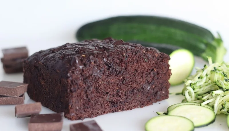 Gâteau chocolat-courgette facile