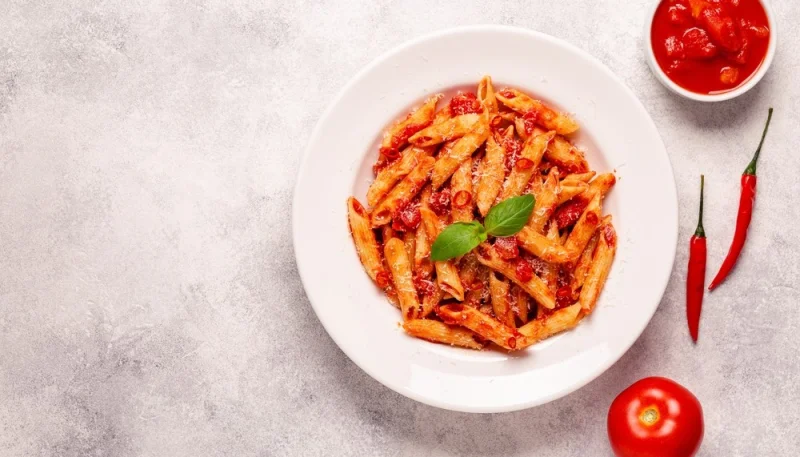 Pâtes à la sauce arrabiata