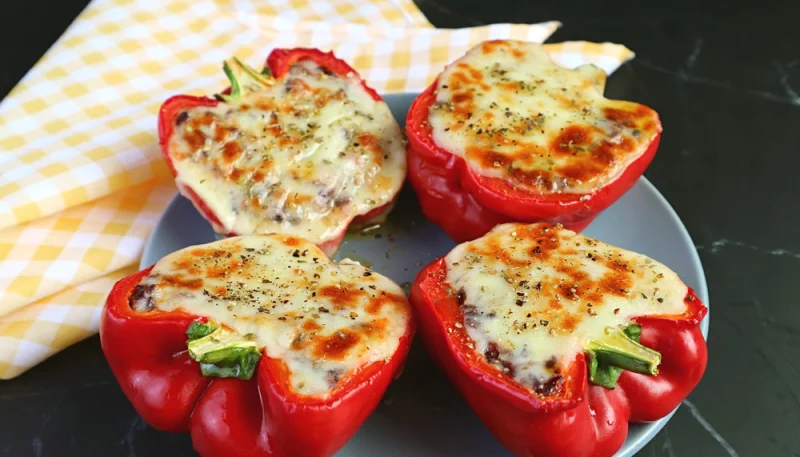 Poivrons farcis au chèvre frais et aux légumes