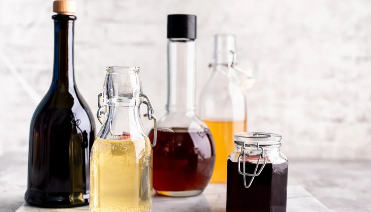 Le vinaigre en cuisine : types, usages et astuces