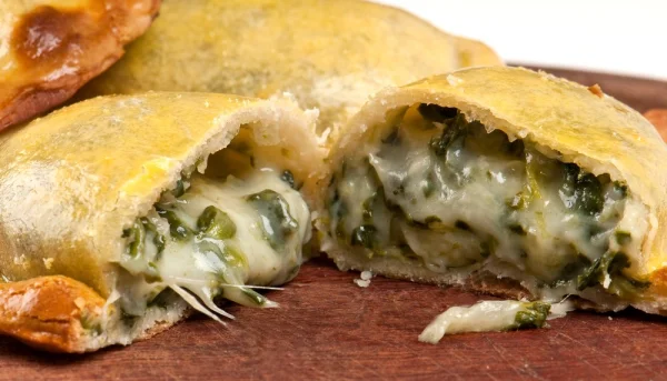 Chaussons feuilletés aux épinards et ricotta végan