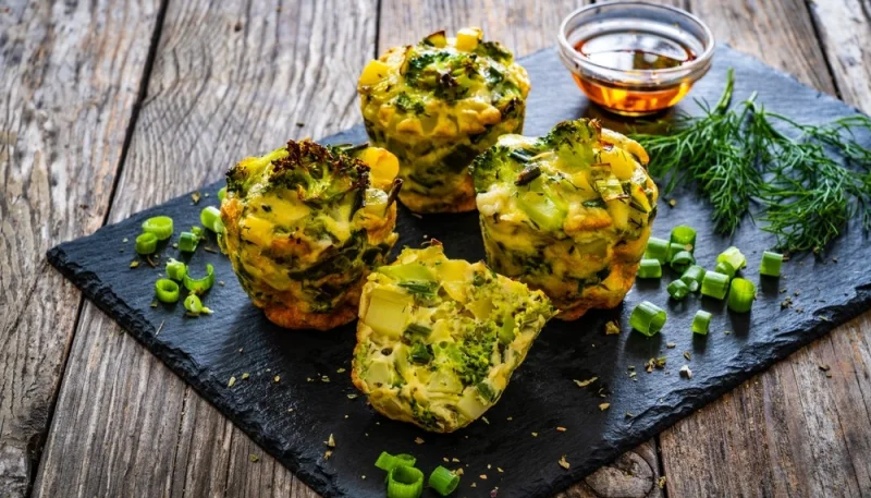 Muffins aux légumes et fromage