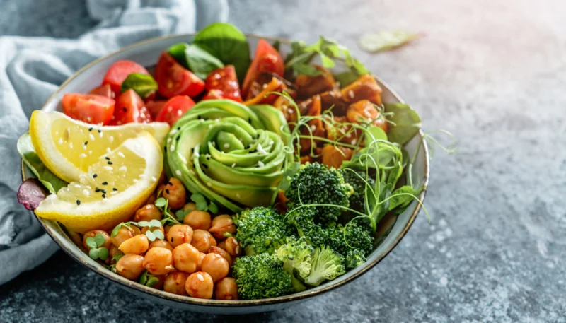 Buddha bowl équilibré aux patates douces rôties
