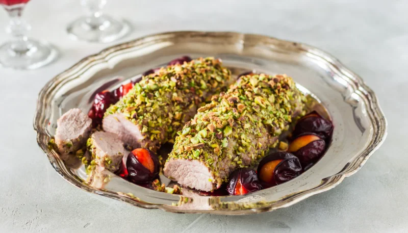 Filet mignon en croûte de pistaches et miel