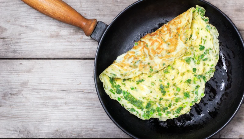 Omelette pascale aux herbes fraîches