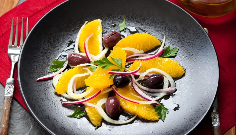 Salade de fenouil, orange et olives