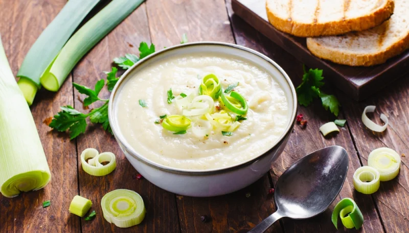Velouté de poireaux maison aux croûtons croustillants
