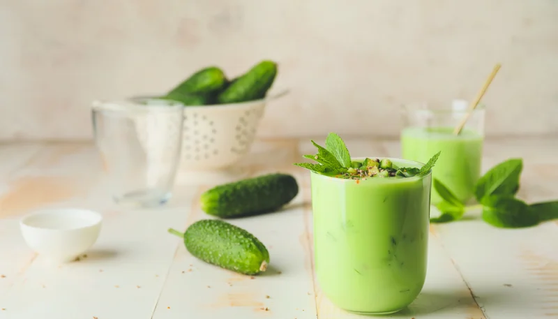 Gaspacho de concombre et menthe rafraîchissant