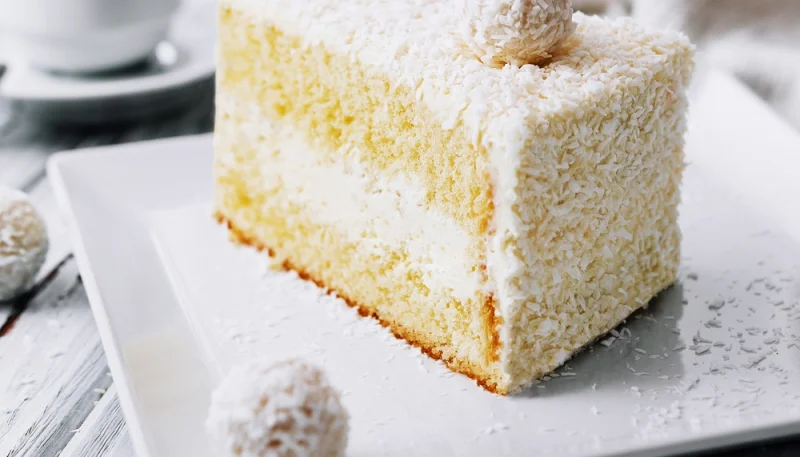 Gâteau Raffaello à la couche de noix de coco
