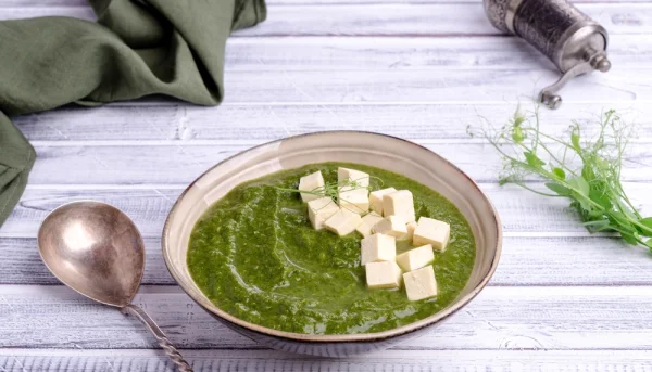 Palak paneer (épinards au fromage indien)