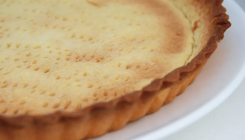 🥧 Le secret d’une pâte sablée qui ne casse pas à la cuisson, selon une cheffe pâtissière
