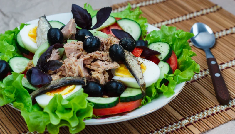 Salade niçoise classique