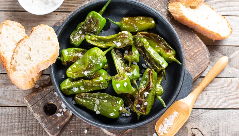 Tapas de poivrons espagnols