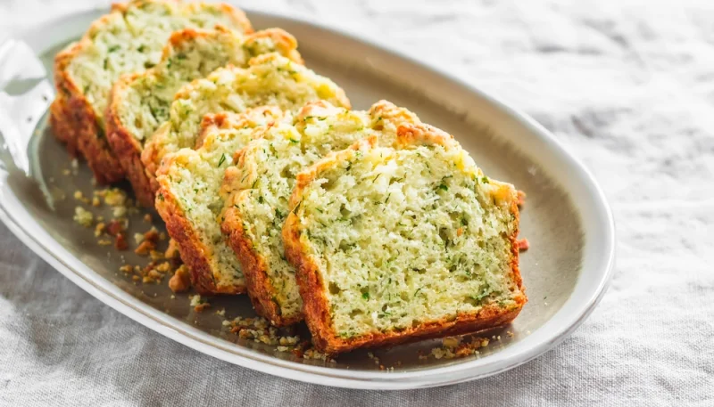 🧀 Cake salé aux courgettes et fromage de chèvre