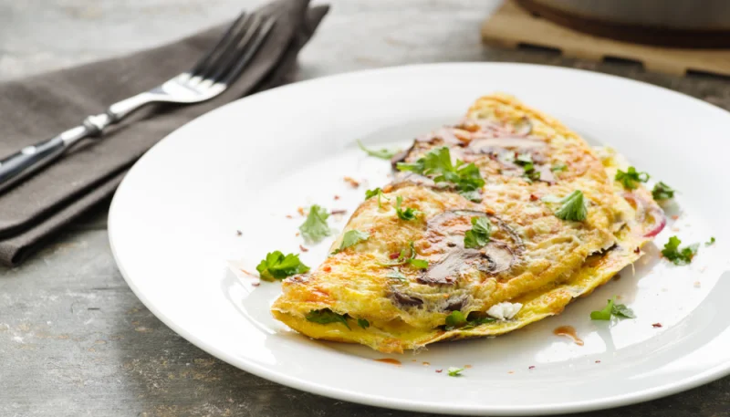 🥚 Omelette aux fines herbes et fromage de chèvre
