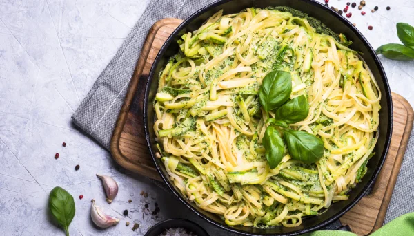 🍝 Pâtes à la crème de courgettes et ail