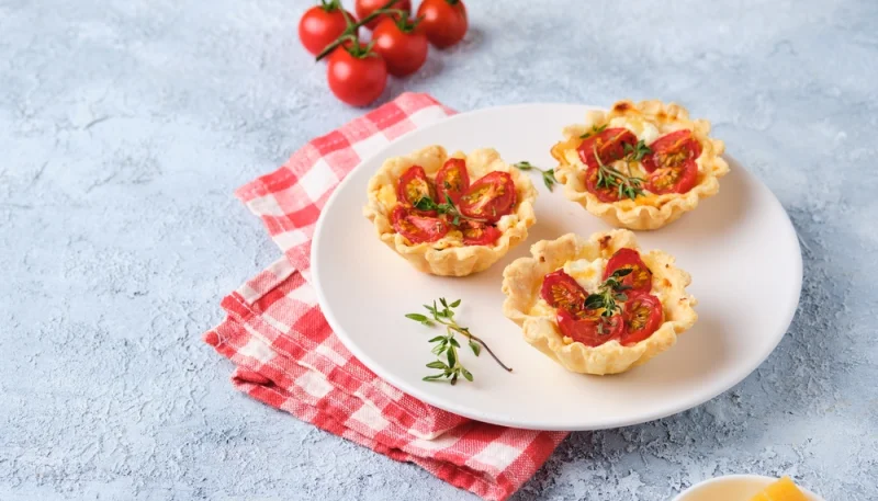 🧁 Quiches légères aux tomates cerises et feta